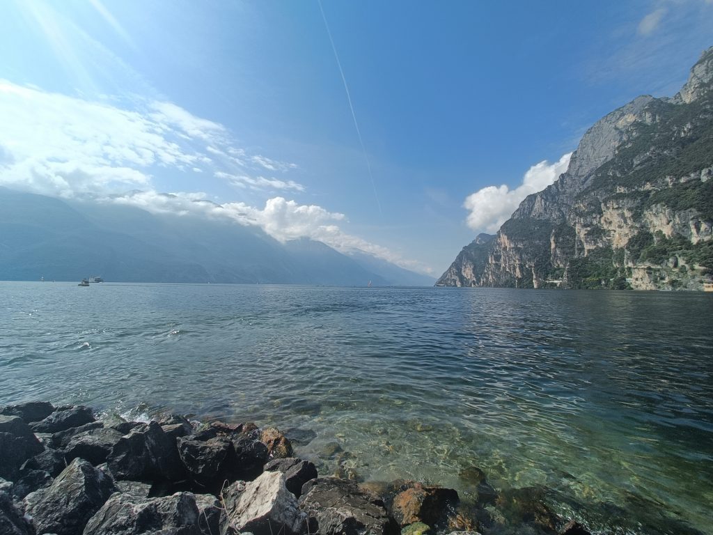 Riva Blick über den Gardasee